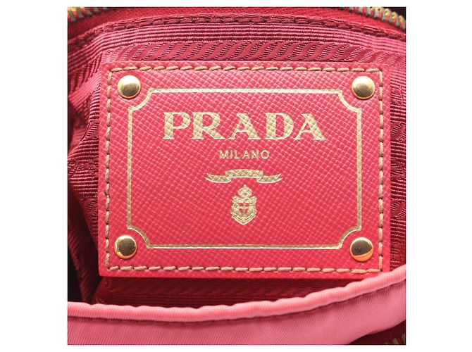 Borsa a mano in nylon rosa e pelle Saffiano Prada - vista 4