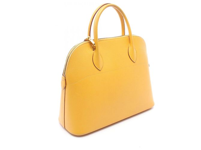Hermès Borsa Hermes Bolide 35 in pelle Yellow Courchevel Giallo - vista 2