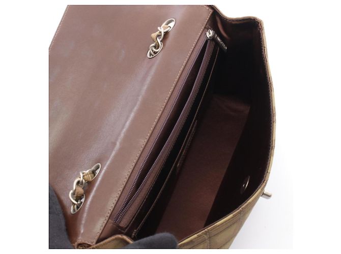 Borsa a tracolla Chanel New Travel Line Cachi - vista 3