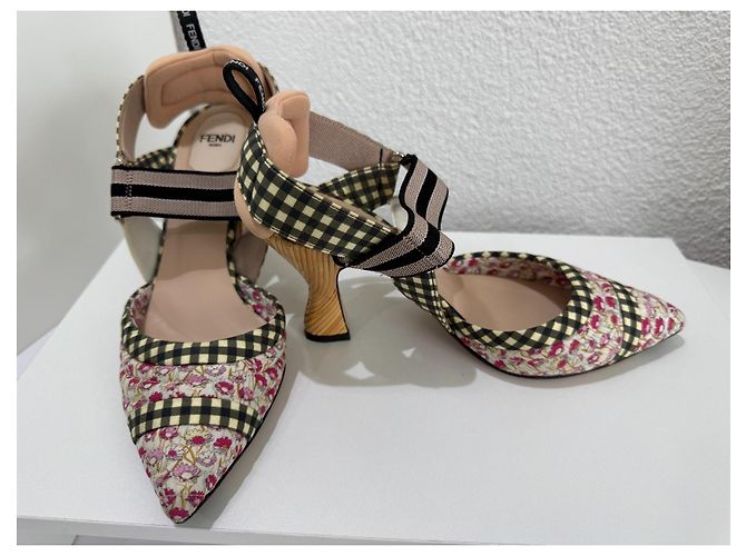 Fendi Décolleté Colibri Floral a Quadri 37 Marrone Nero Rosa Bianco Verde - vista 5