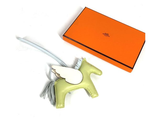 Hermès Portachiavi Cavallo Hermes Cheval Rodeo Pegasus MM Verde Crudo - vista 9