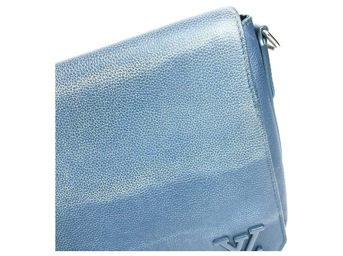 Borsa a tracolla Louis Vuitton Aerogram Takeoff Blu navy - vista 9