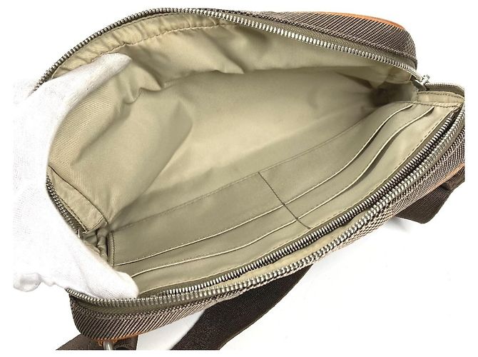 Borsa a tracolla Louis Vuitton Damier Geant Acrobat Cachi - vista 11