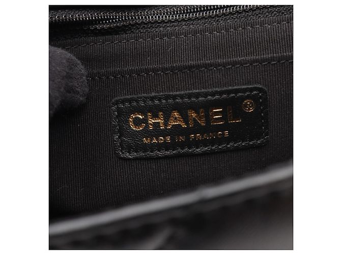 Borsa a tracolla Chanel Matelassé Small Flap Nero - vista 4