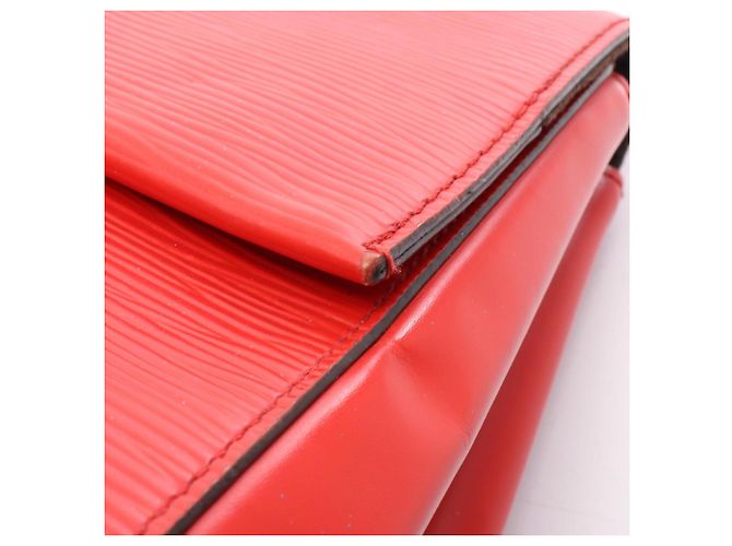 Borsa 2-Way Louis Vuitton Cluny MM Epi Coquelicot Rosso - vista 11