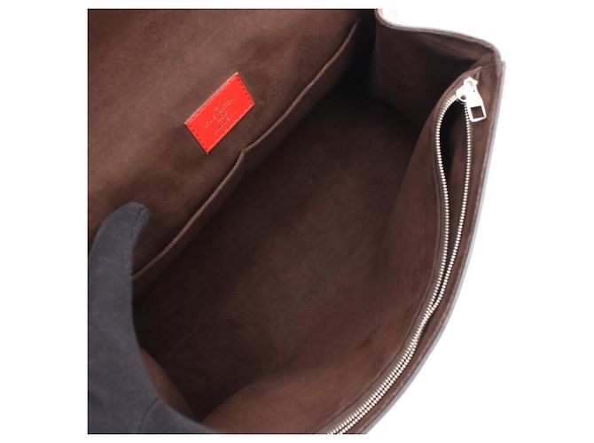 Borsa 2-Way Louis Vuitton Cluny MM Epi Coquelicot Rosso - vista 3