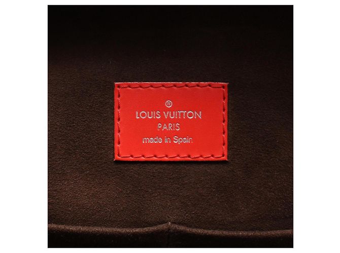 Borsa 2-Way Louis Vuitton Cluny MM Epi Coquelicot Rosso - vista 4