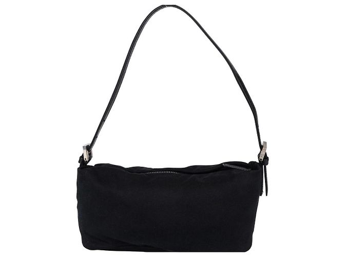Fendi Baguette Borsa in Nylon Nero - vista 12