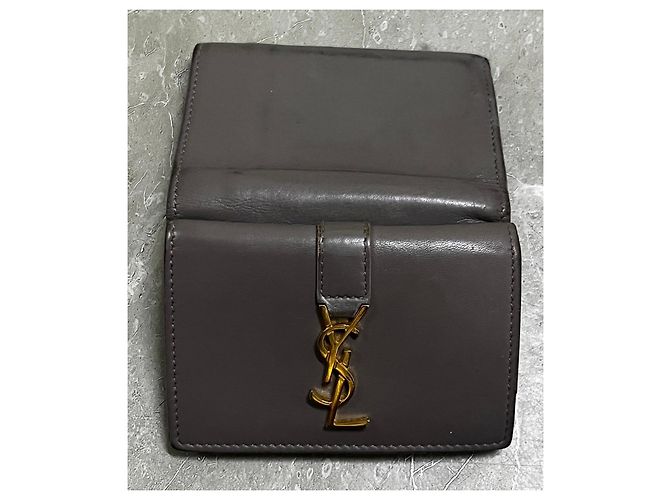Saint Laurent Cassandra Trifold Geldbörse Grau - Ansicht 10