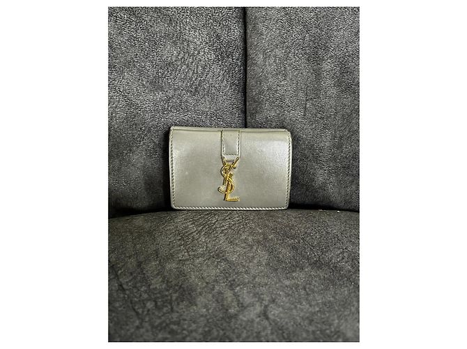 Saint Laurent Cassandra Trifold Geldbörse Grau - Ansicht 7