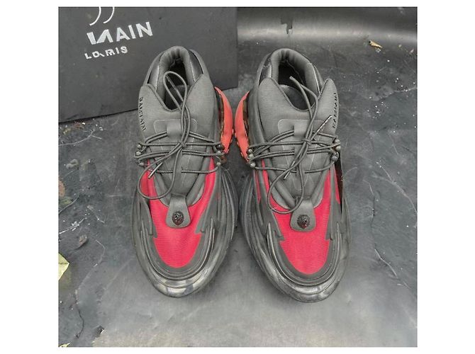 Balmain Sneakers Unicorn Nero Rosso - vista 2