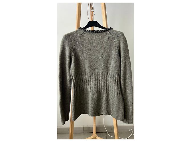 Chanel Pulôver de Cashmere Cinza com Pérolas - vista 3