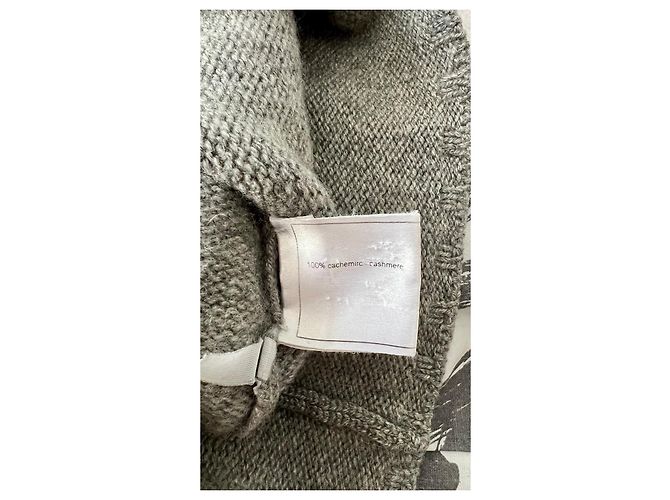 Chanel Pulôver de Cashmere Cinza com Pérolas - vista 6