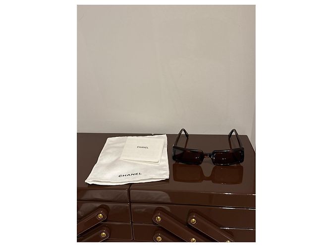 Gafas de sol Chanel Carey Castaño - vista 3