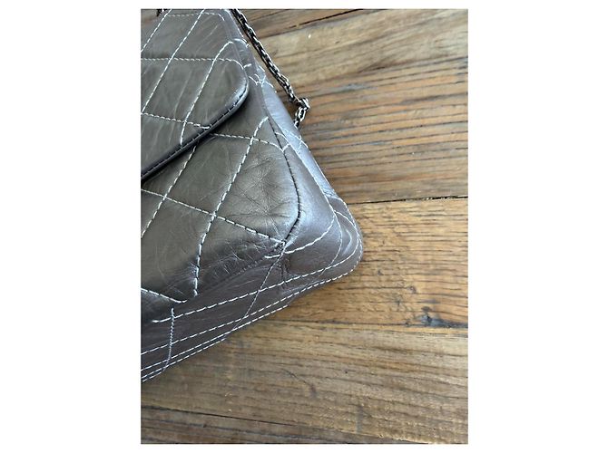 Chanel 2.55 Borsa a Patta Pelle Metallizzata Grigia Grigio - vista 11