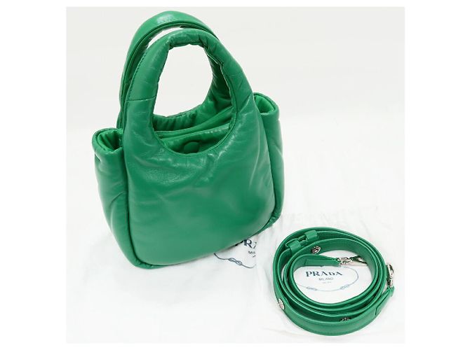 Sac 2way en cuir nappa avec triangle matelassé Prada Vert - vue 3