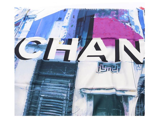 Timeless Chanel Logo Seidentuch Rot - Ansicht 9