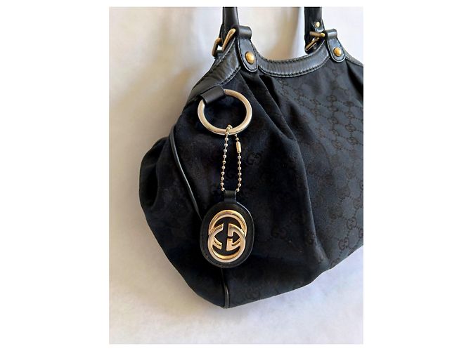 Borsa Gucci Sukey GG Supreme Canvas Nero - vista 8