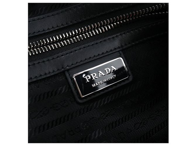 Borsa a tracolla Prada in pelle nera Nero - vista 4