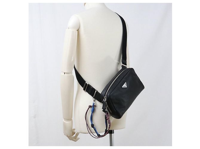 Borsa a tracolla Prada in pelle nera Nero - vista 8