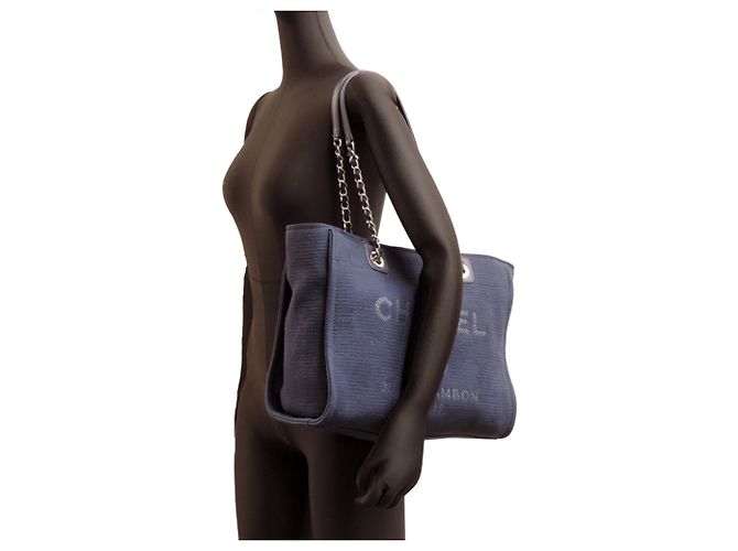 Chanel Deauville MM Schultertasche Marineblau - Ansicht 9