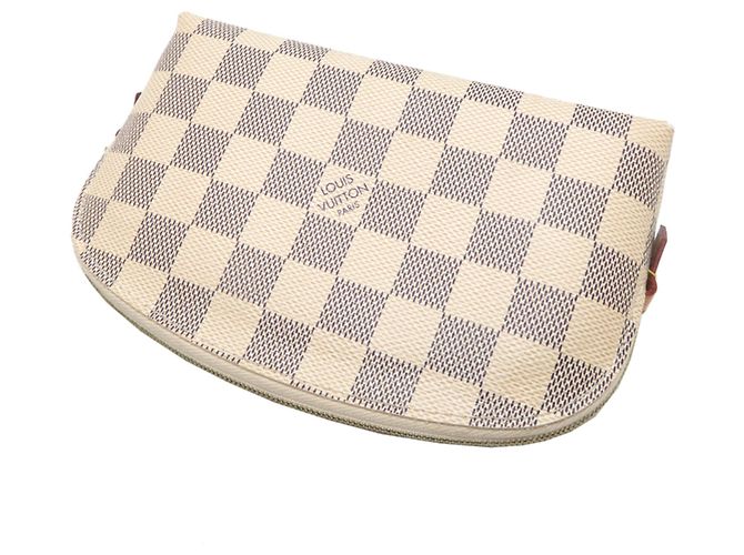 Pochette de Cosméticos Louis Vuitton Blanco - vista 4