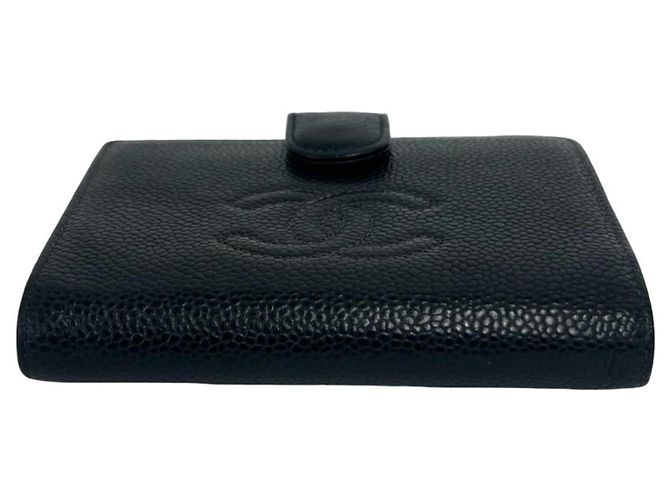 Mini billetera bi-fold en piel de becerro granulado negro Chanel - vista 6