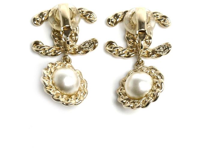 Orecchini a clip Chanel in metallo dorato e strass D'oro - vista 4