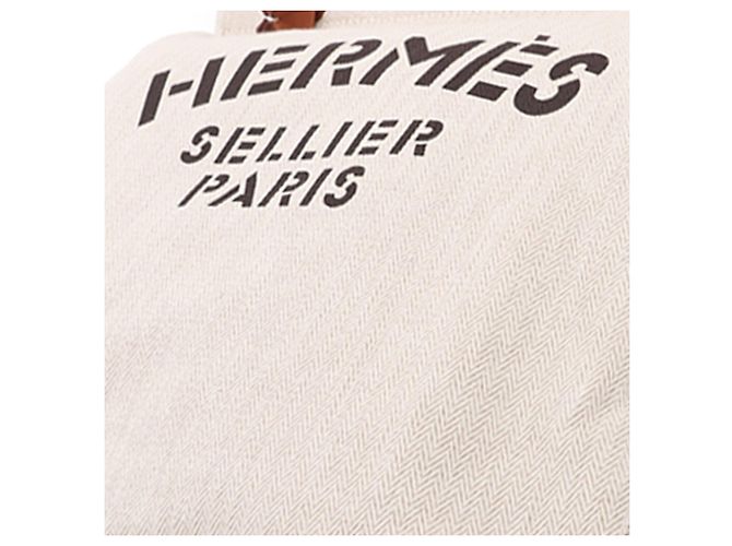 Hermès Beige Toile Aline Grooming Bag MM - vista 5