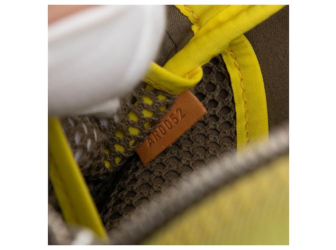 Louis Vuitton Green Damier Geant LV Cup Weatherly D'oro Verde - vista 6
