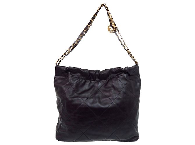 Chanel 22 Handtasche aus schwarzem glänzendem gestepptem Kalbsleder Small - Ansicht 2