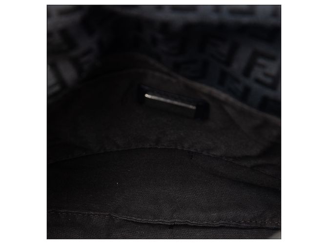 Fendi Borsa a tracolla in tela Zucchino nera Nero - vista 4
