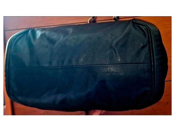 Borsa a spalla Gucci Britt Medium Hobo in pelle nera Nero - vista 11