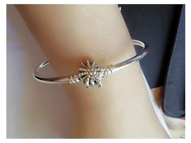 Pandora Bracciale Rigido in Argento Sterling Fiocco di Neve - vista 6