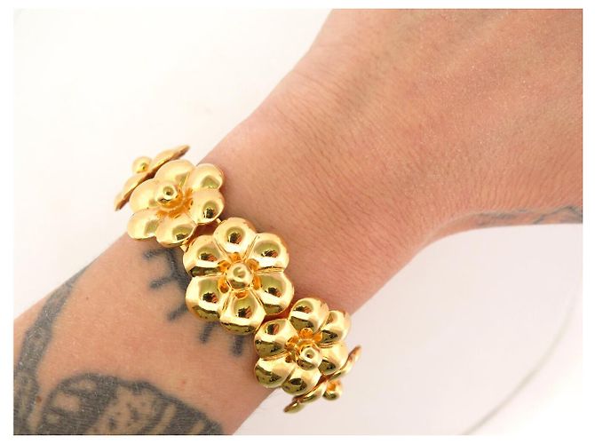 BRACCIALE VINTAGE RARO CHANEL MANCHETTE FLEURS METAL DORE 16 GOLD BANGLE 1970's D'oro - vista 8