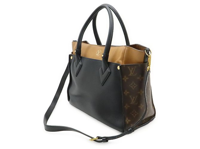 Borsa Louis Vuitton Monogram On My Side MM Nero - vista 2