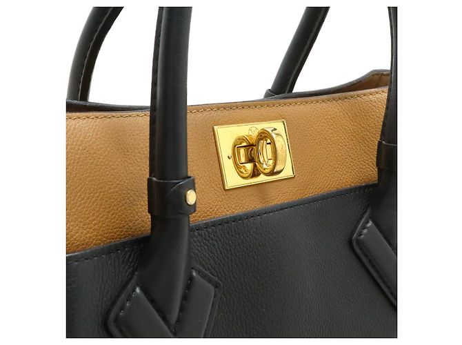 Borsa Louis Vuitton Monogram On My Side MM Nero - vista 8