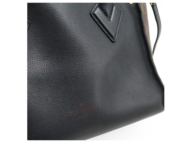 Borsa Louis Vuitton Monogram On My Side MM Nero - vista 9
