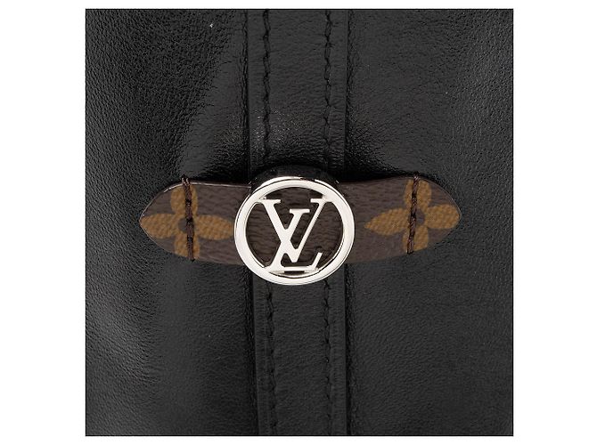 Borsa a Spalla Louis Vuitton Lambskin CarryAll Vibe MM Nero - vista 10