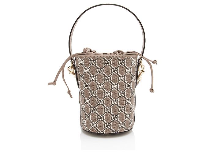 Mini bucket con coulisse Gucci GG Shadow Crossbody - vista 3