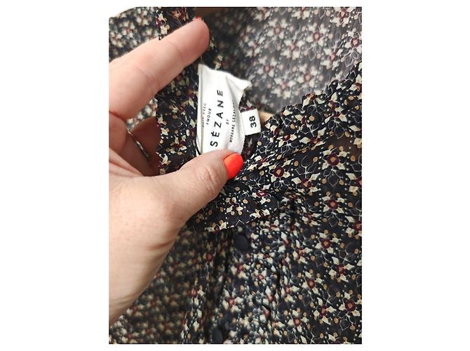 Sézane Bluse mit floralem Print Schwarz Mehrfarben - Ansicht 8