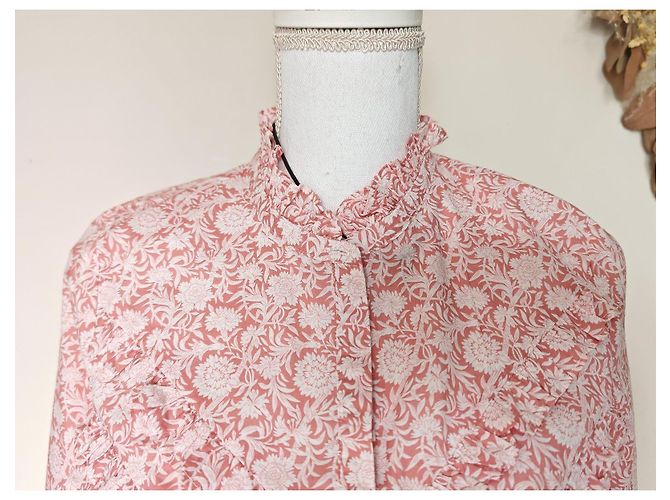 Sézane Bluse mit Blumenmuster in Rosa und Weiß Pink - Ansicht 15