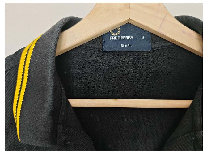 Polo Fred Perry Slim Fit - Nero e Giallo - vista 10