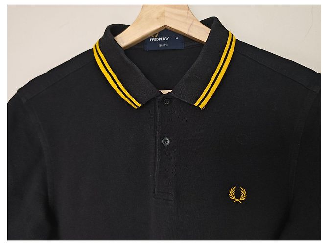Polo Fred Perry Slim Fit - Nero e Giallo - vista 2
