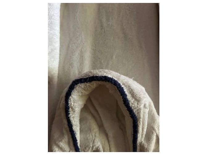Hugo Boss White Cotton Hooded Bathrobe with Navy Trim Navy blue - view 6