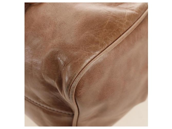 Borsa Miu Miu in pelle 2 modi Beige Oro Auth 182623SAM D'oro - vista 17