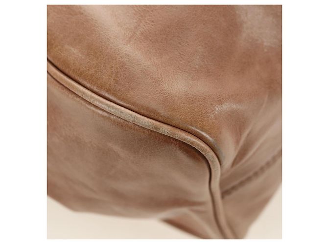 Borsa Miu Miu in pelle 2 modi Beige Oro Auth 182623SAM D'oro - vista 18