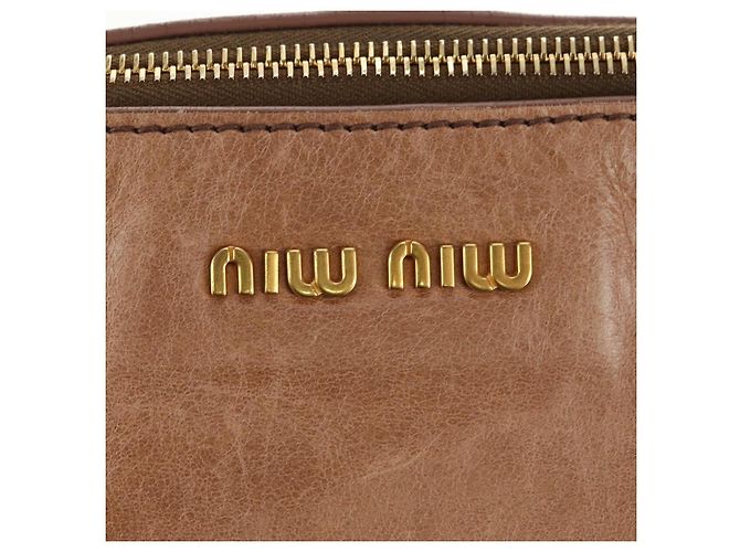 Borsa Miu Miu in pelle 2 modi Beige Oro Auth 182623SAM D'oro - vista 20