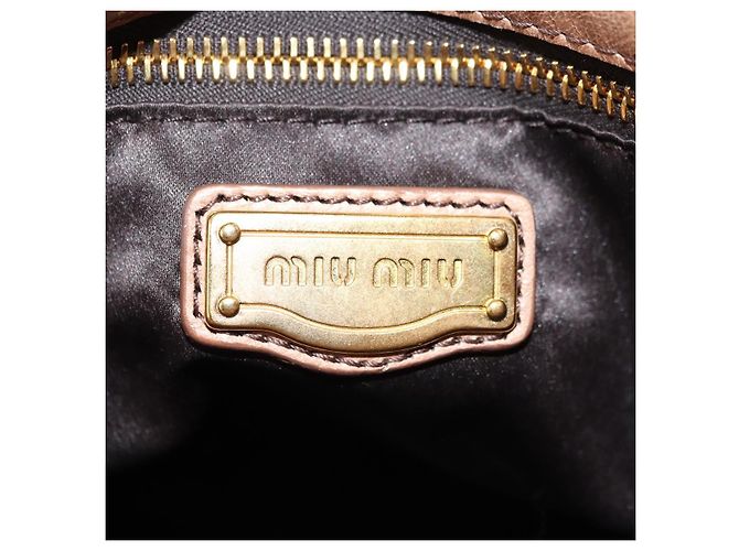 Borsa Miu Miu in pelle 2 modi Beige Oro Auth 182623SAM D'oro - vista 22
