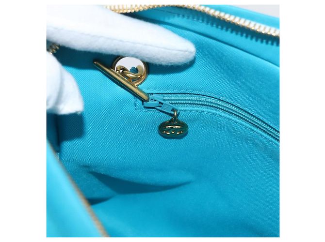 CHANEL Matelasse Chain Shoulder Bag Nylon Blue Gold CC Auth 181801SV D'oro - vista 23